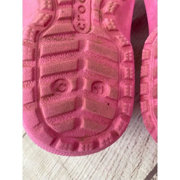 Crocs fur lined claasic clogs w/back strap pink girls C11 - Picture 6 of 8